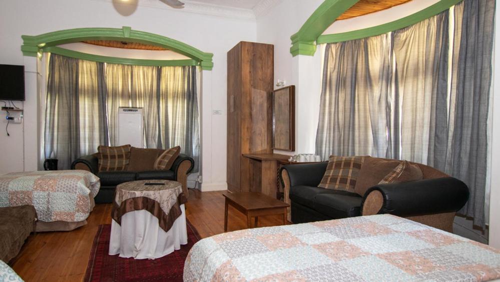Ebenezer Guesthouse Colesberg Exteriör bild